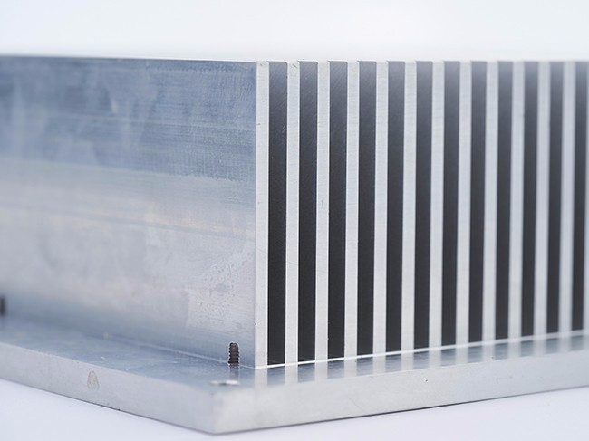 铝挤型材散热器1